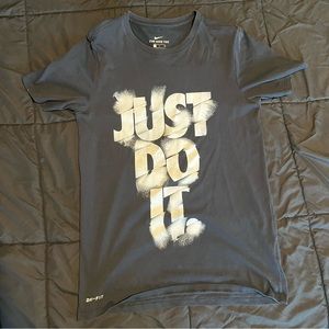 Nike Men's Small Black Dry-fit Tee